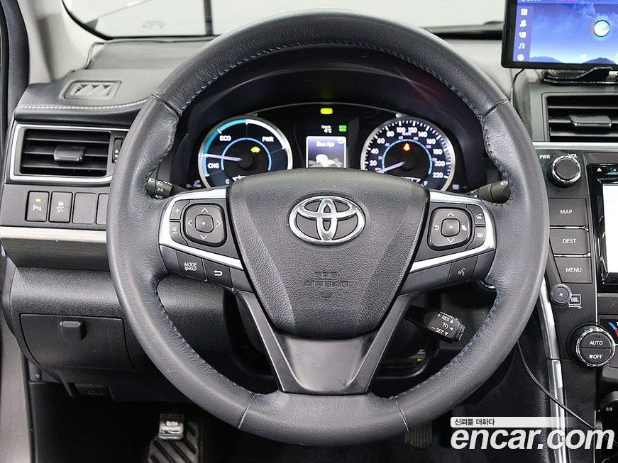 Toyota Camry 2017