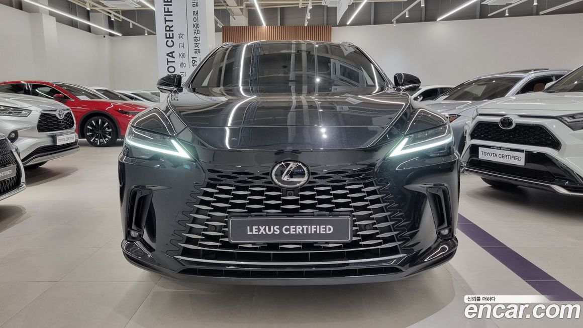 Lexus RX 2024