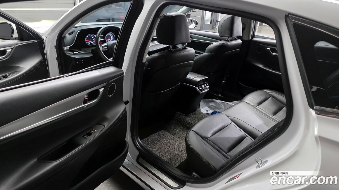 Hyundai Grandeur 2021