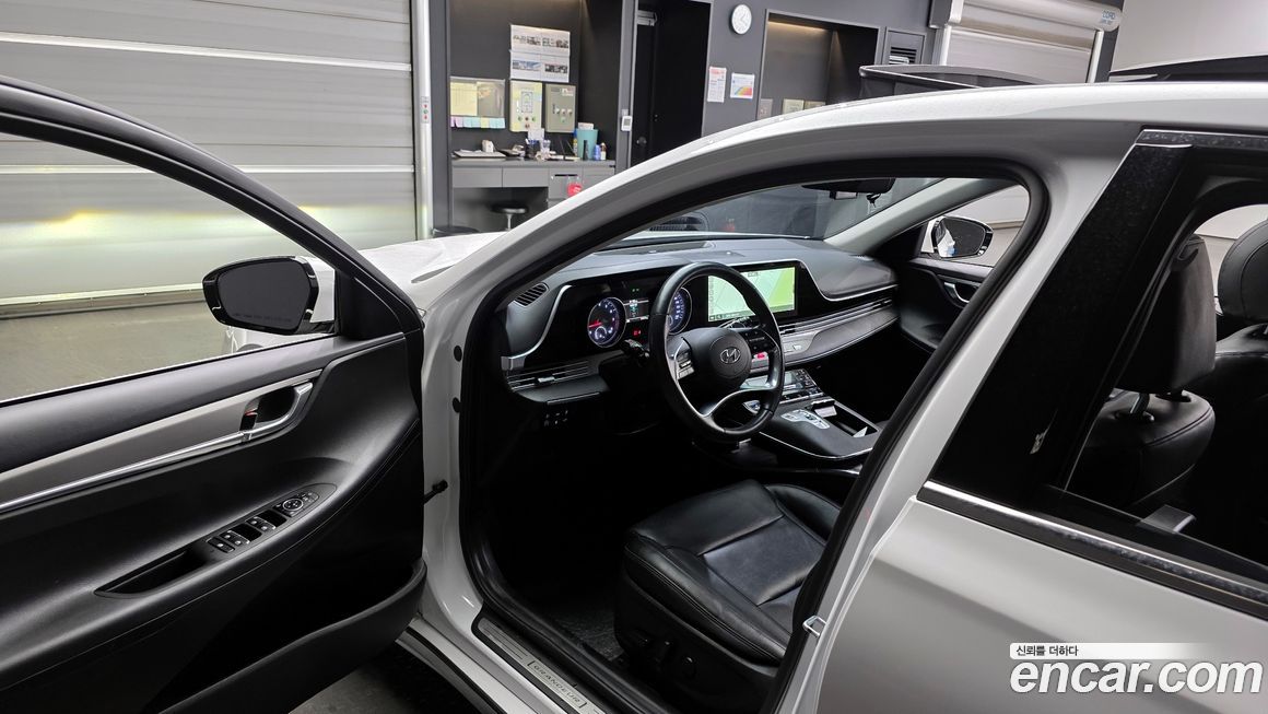 Hyundai Grandeur 2021