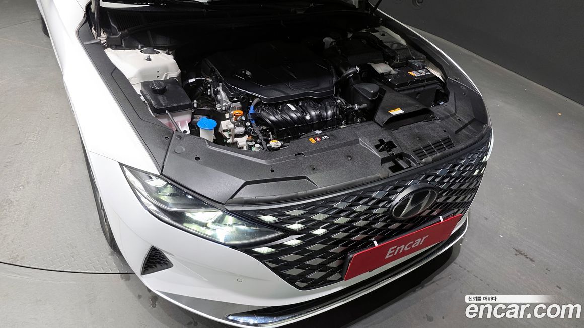 Hyundai Grandeur 2021