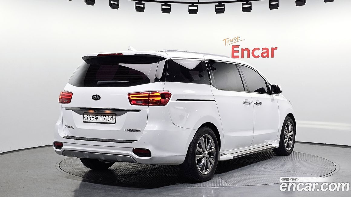 Kia Canival 2019