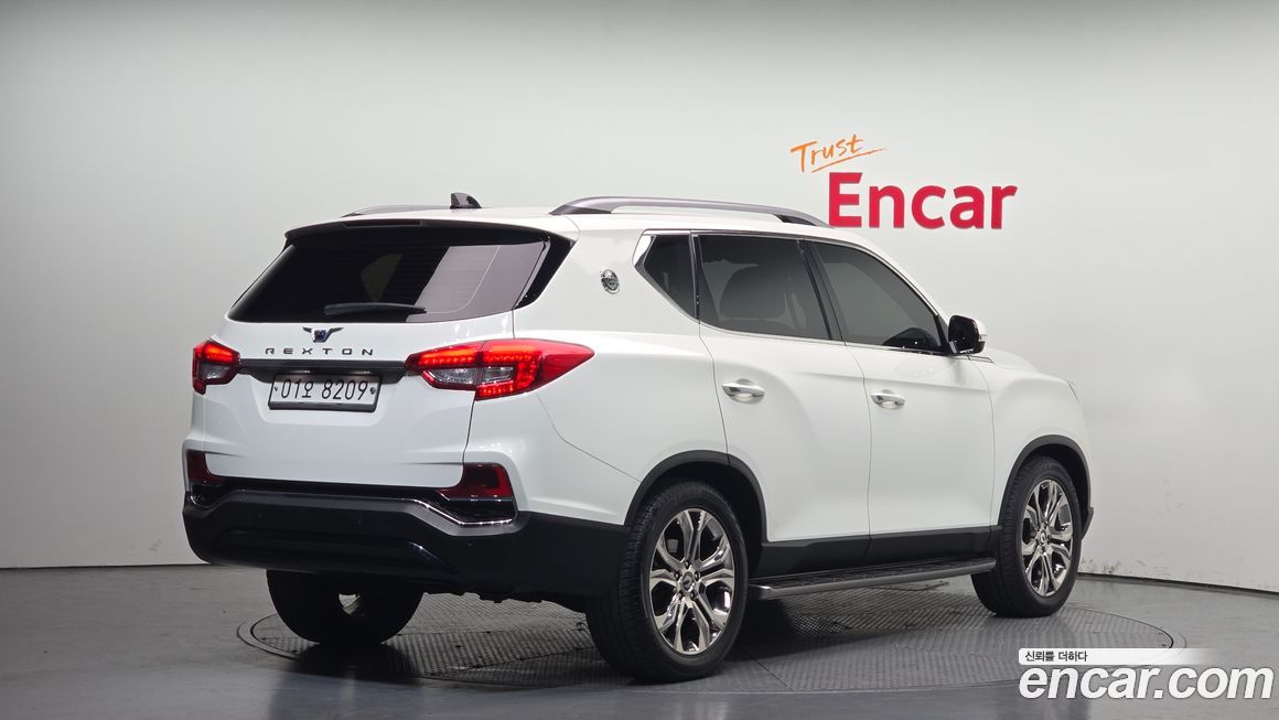 KG_Mobility_Ssangyong Rexton 2018