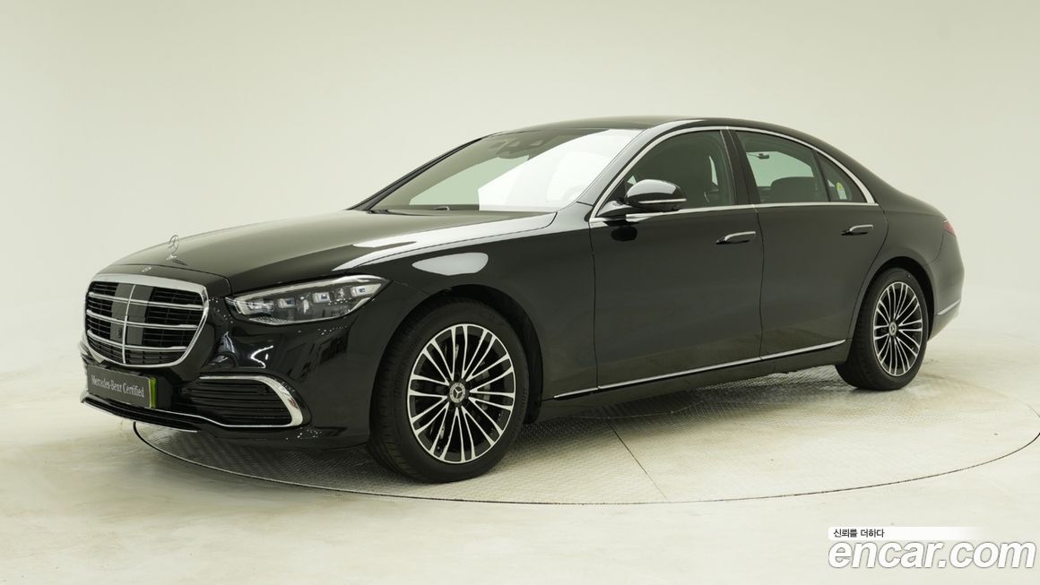 Mercedes-Benz S-Class 2025