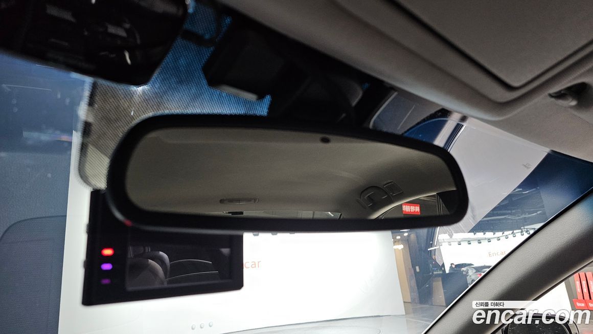 Renault-KoreaSamsung SM7 2010