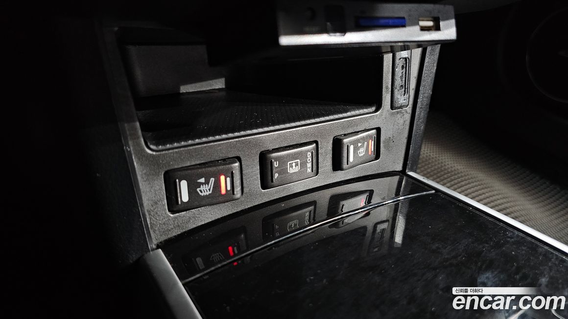 Renault-KoreaSamsung SM7 2010