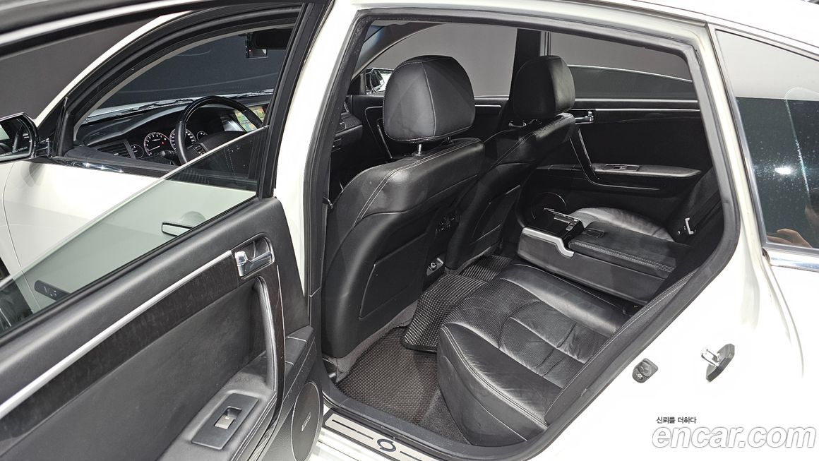 Renault-KoreaSamsung SM7 2010