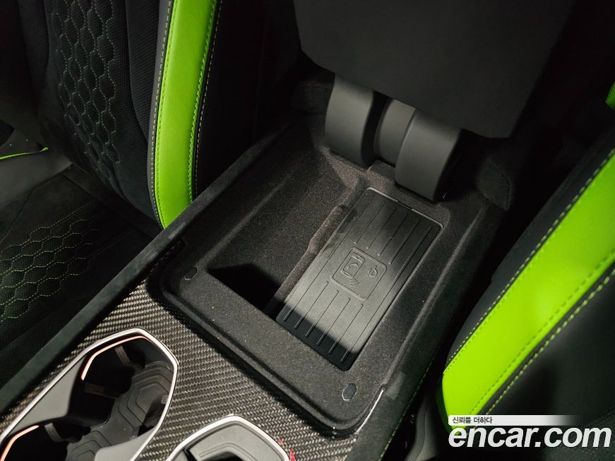 Lamborghini Urus 2024