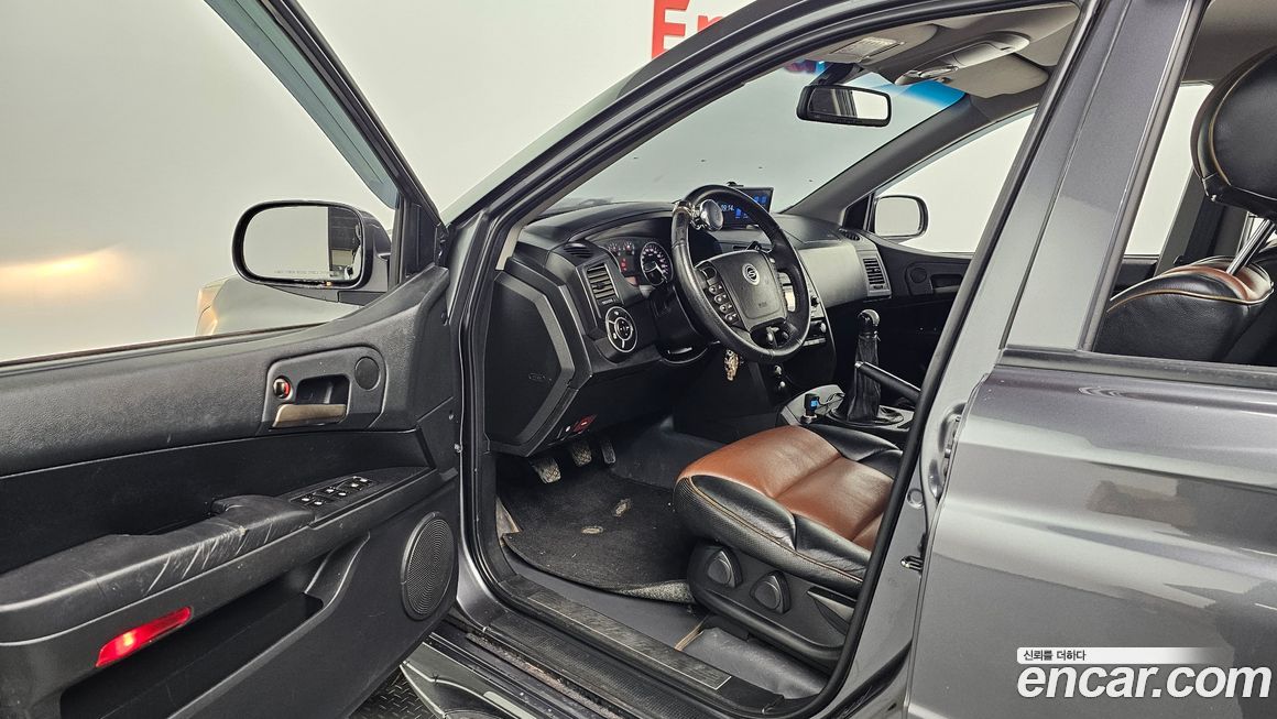 KG_Mobility_Ssangyong KORANDO 2012