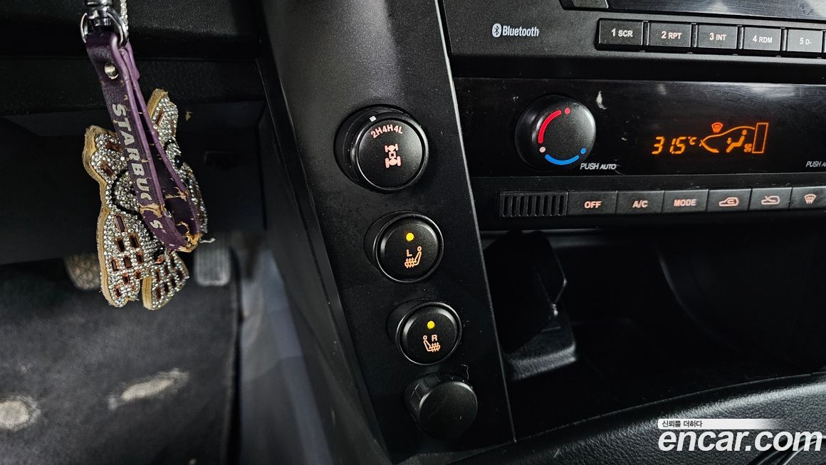 KG_Mobility_Ssangyong KORANDO 2012