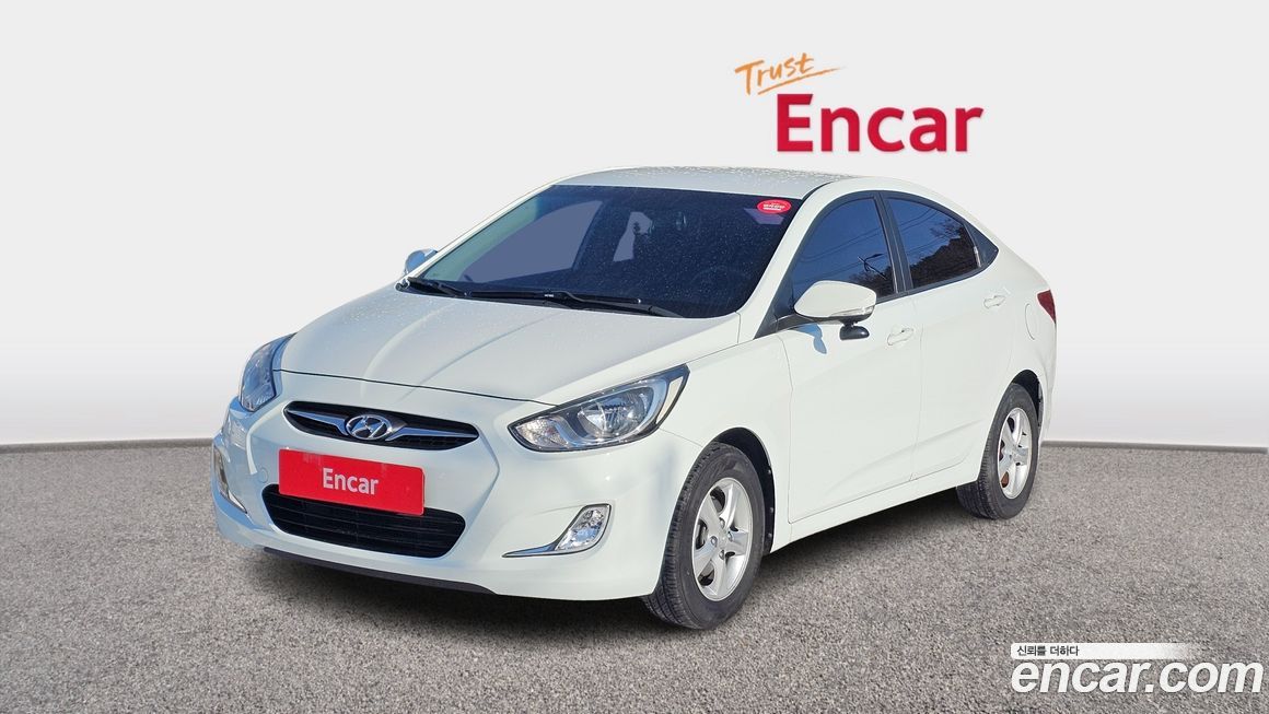 Hyundai Accent 2012