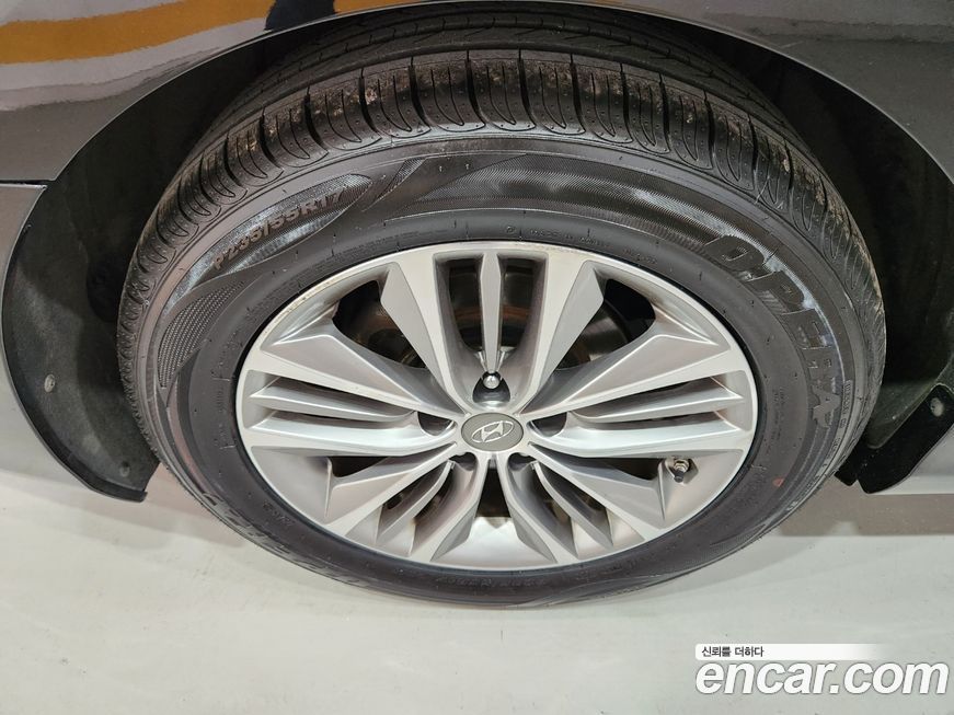 Hyundai Grandeur 2017