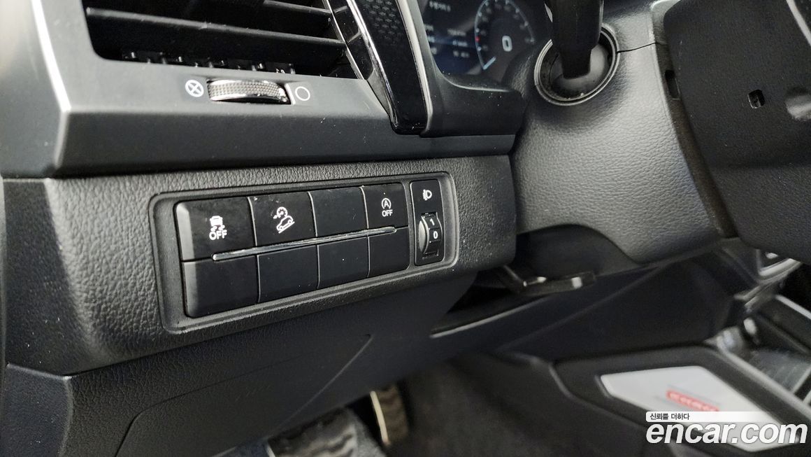 KG_Mobility_Ssangyong Rexton 2022