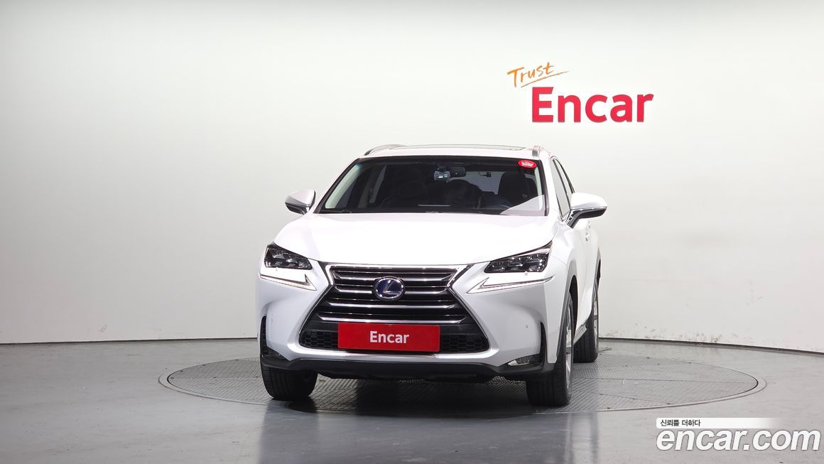 Lexus NX 2015
