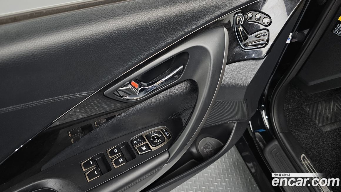 Hyundai Grandeur 2014