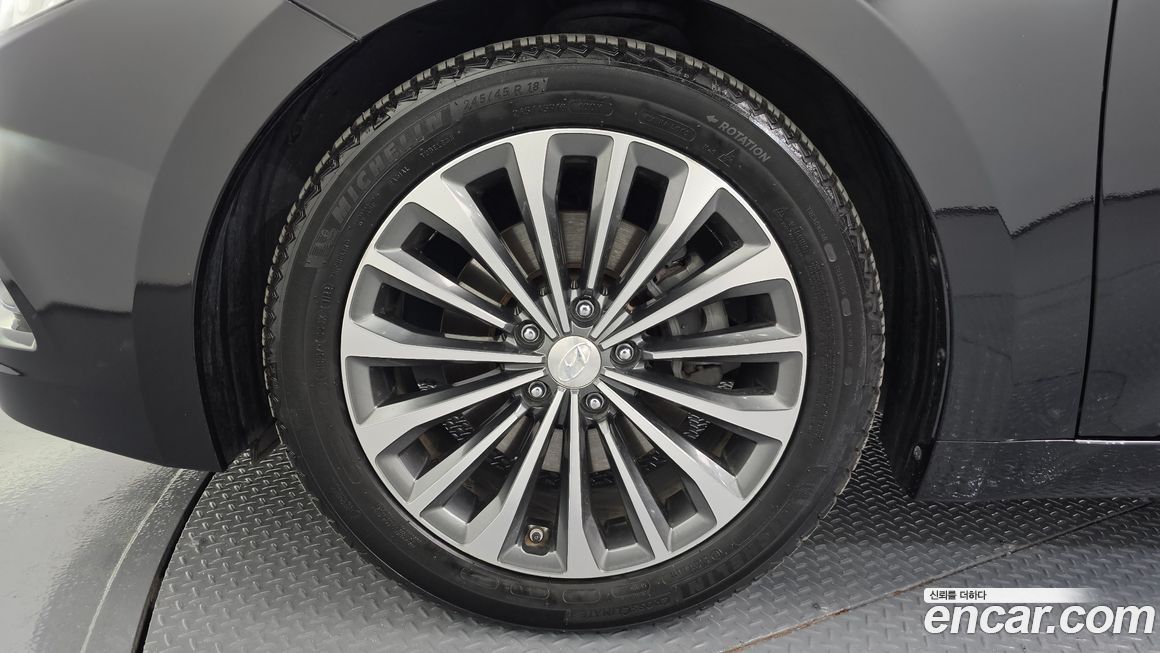 Hyundai Grandeur 2014