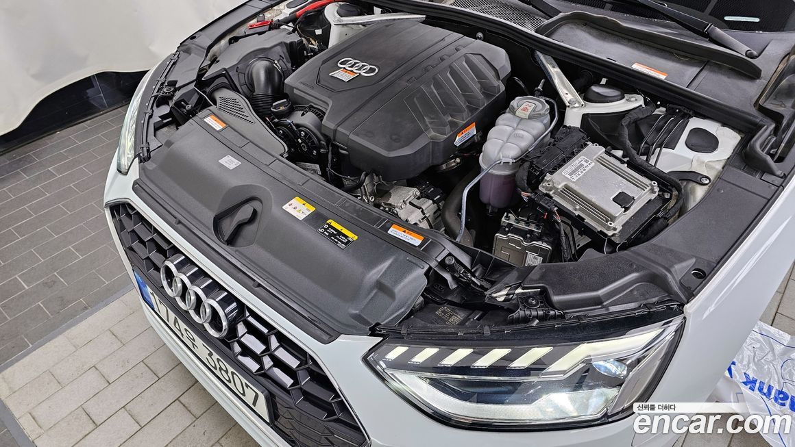 Audi A4 2023