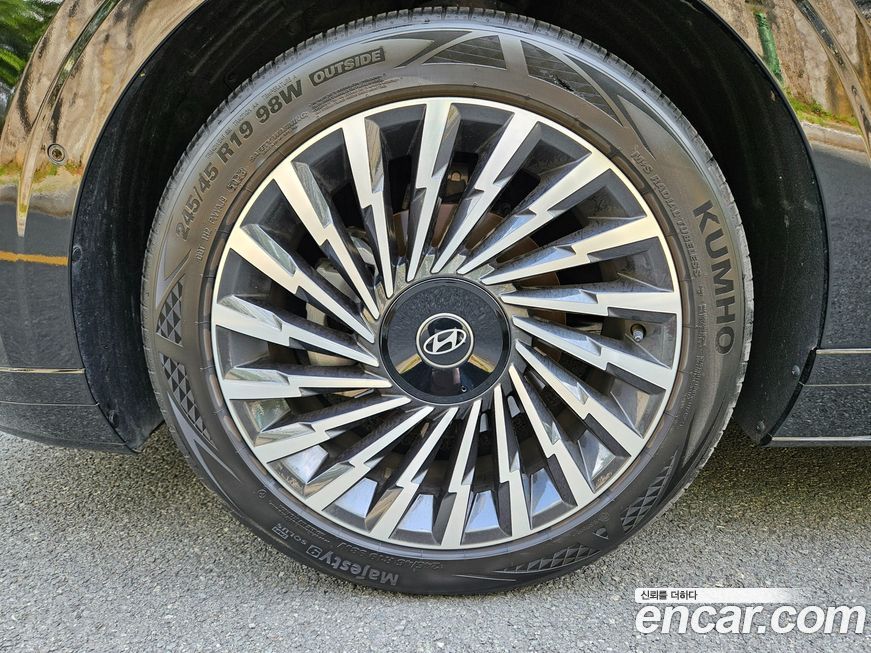 Hyundai Grandeur 2024