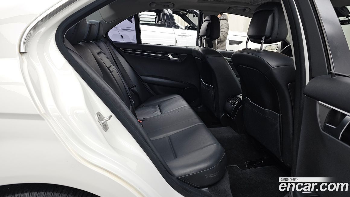 Mercedes-Benz C-Class 2013