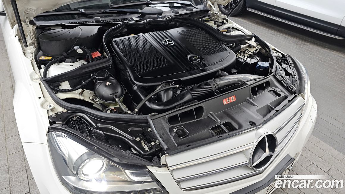 Mercedes-Benz C-Class 2013