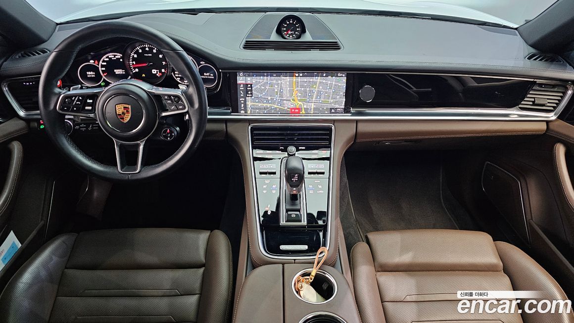 Porsche Panamera 2020