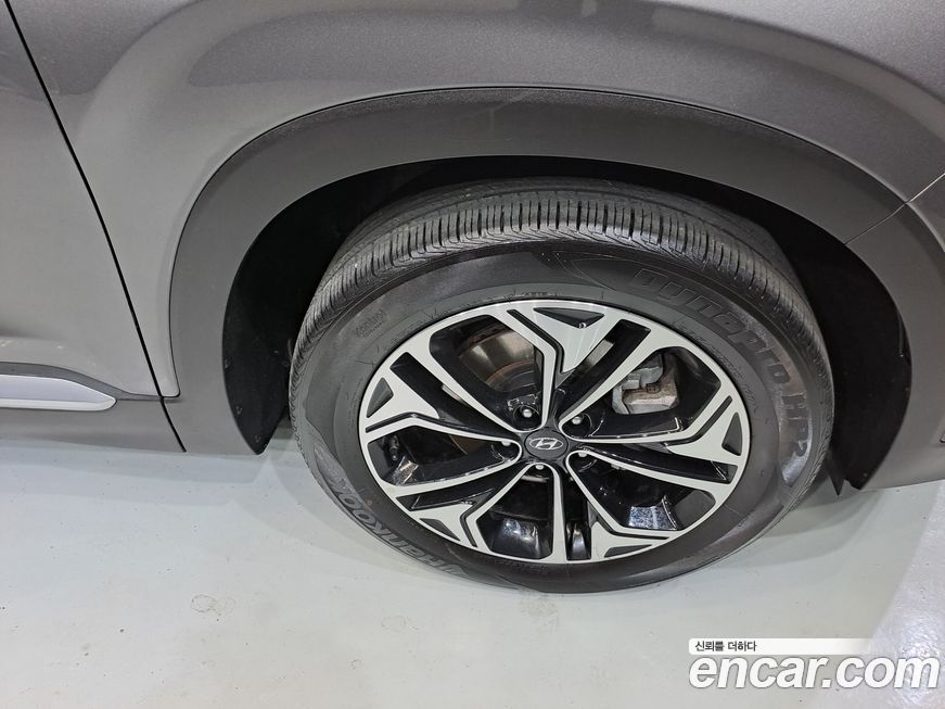 Hyundai Santafe 2020