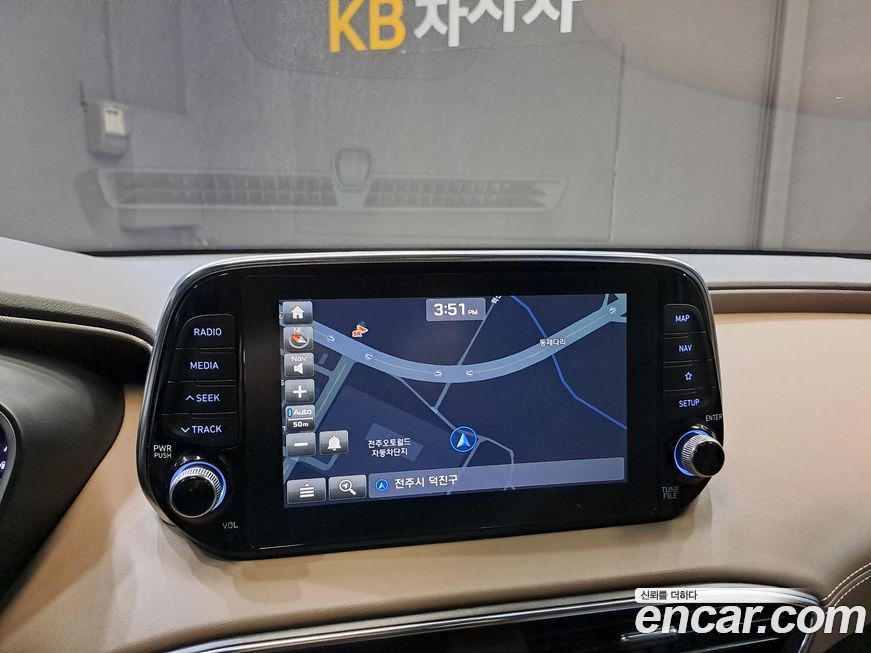 Hyundai Santafe 2020