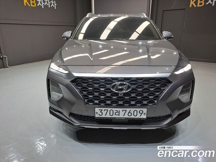 Hyundai Santafe 2020