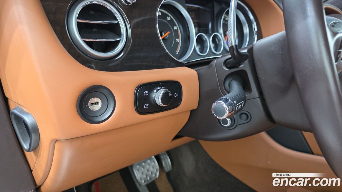 Bentley Continental 2016