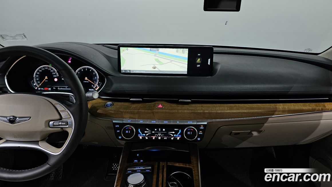 Genesis G80 2023