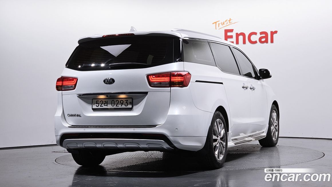 Kia Canival 2017
