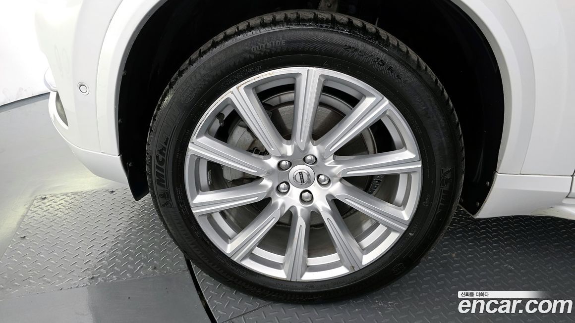 Volvo XC90 2018