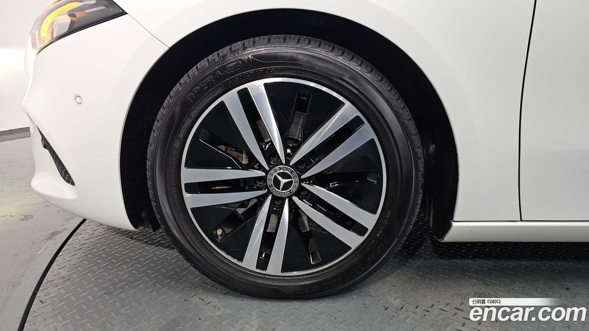 Mercedes-Benz A-Class 2022