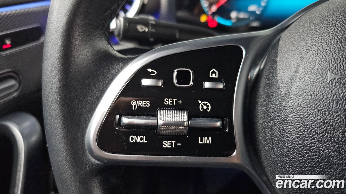 Mercedes-Benz A-Class 2022