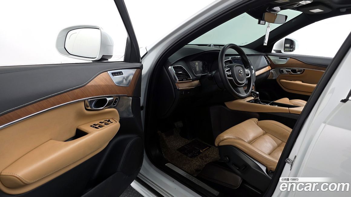 Volvo XC90 2018