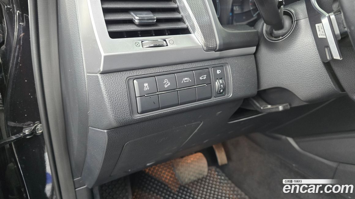 KG_Mobility_Ssangyong Rexton 2021