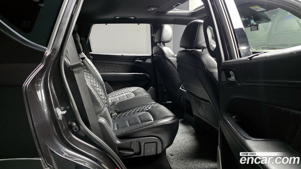 KG_Mobility_Ssangyong Rexton 2023