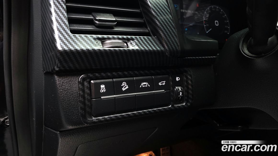 KG_Mobility_Ssangyong Rexton 2023