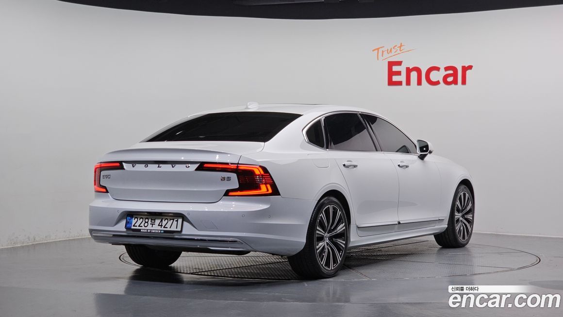 Volvo S90 2021