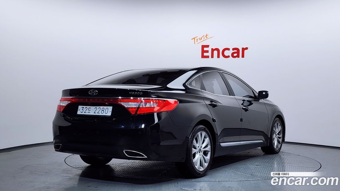 Hyundai Grandeur 2012