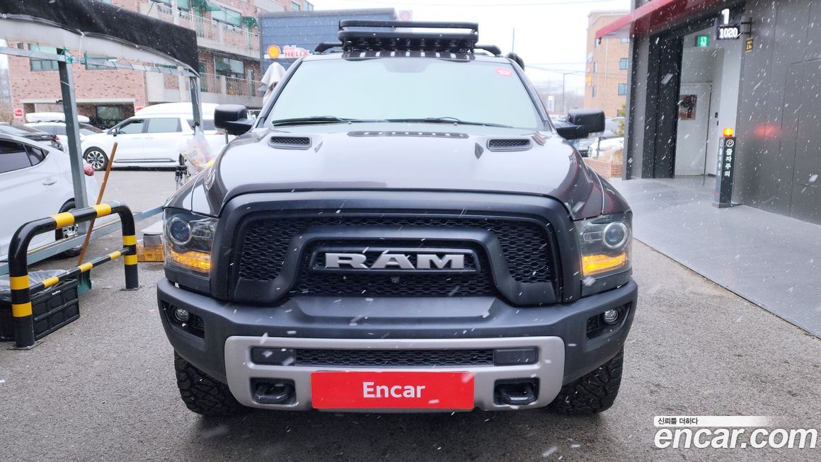 Dodge Ram Pick Up 2015