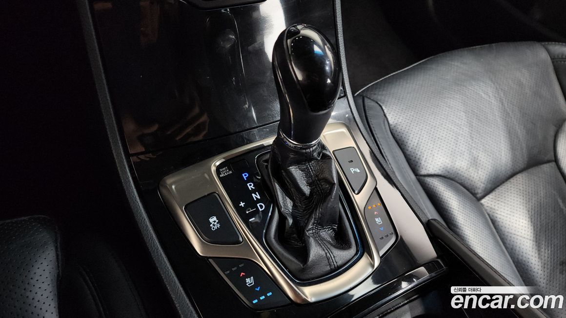 Hyundai Grandeur 2012