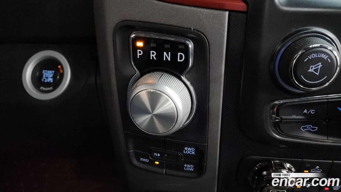 Dodge Ram Pick Up 2015