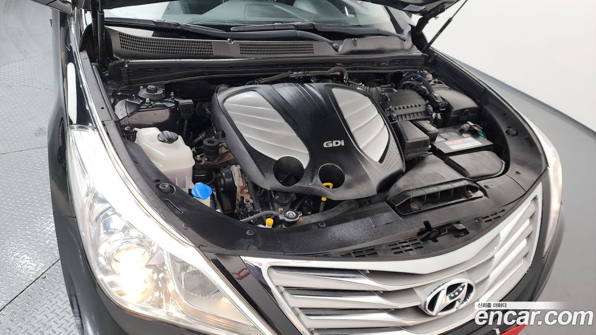 Hyundai Grandeur 2012