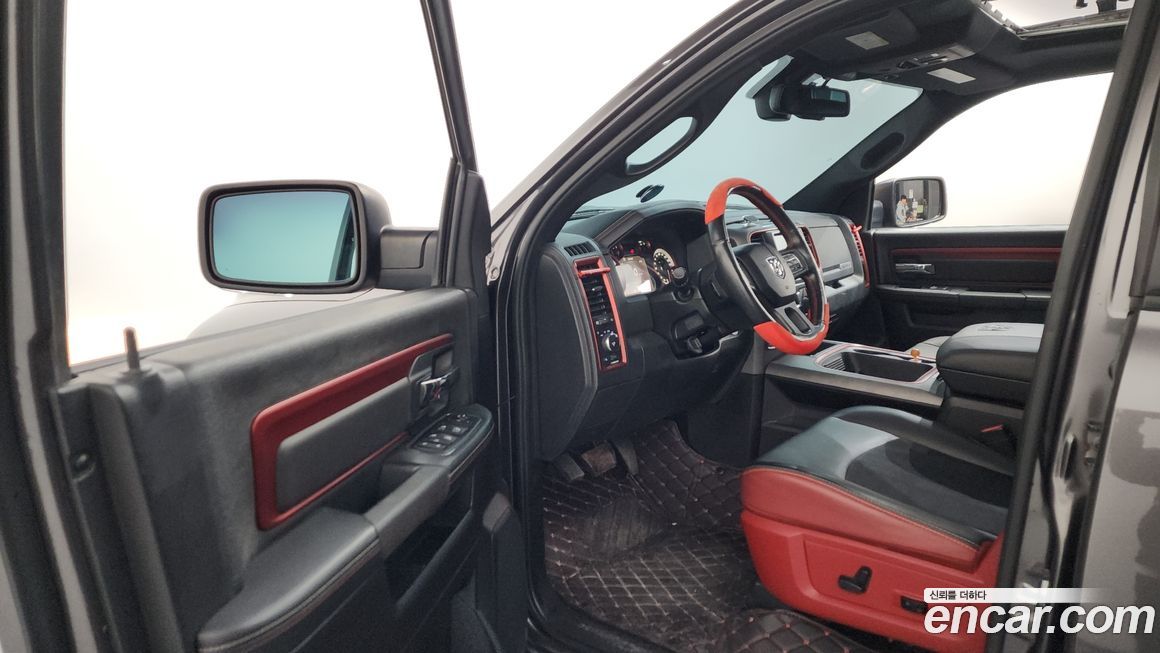 Dodge Ram Pick Up 2015