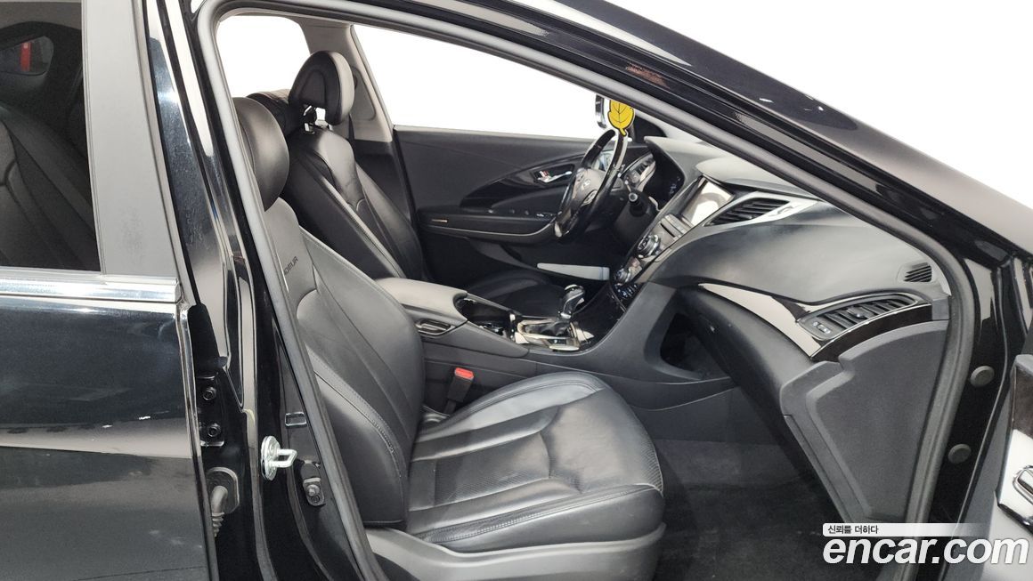 Hyundai Grandeur 2012