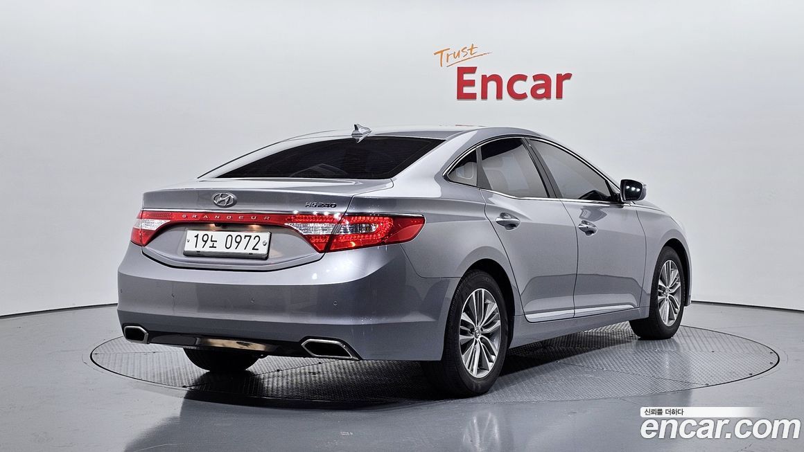 Hyundai Grandeur 2016