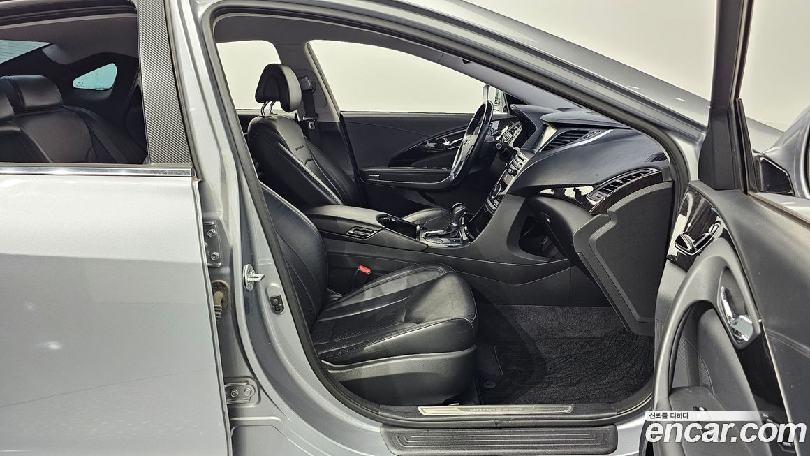 Hyundai Grandeur 2016