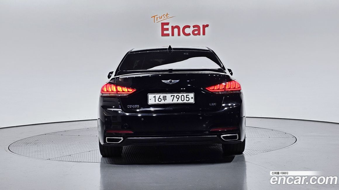 Hyundai Genesis 2016