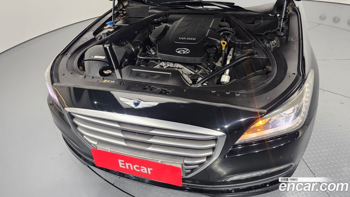 Hyundai Genesis 2016